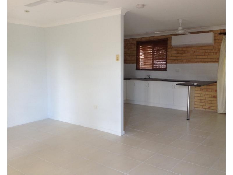 1 Lawrence Crescent, Gracemere QLD 4702